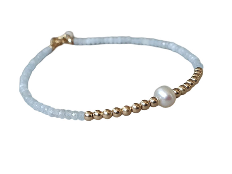 Aelina Freshwater Pearl Natural Stone and Gold Beaded Bracelet